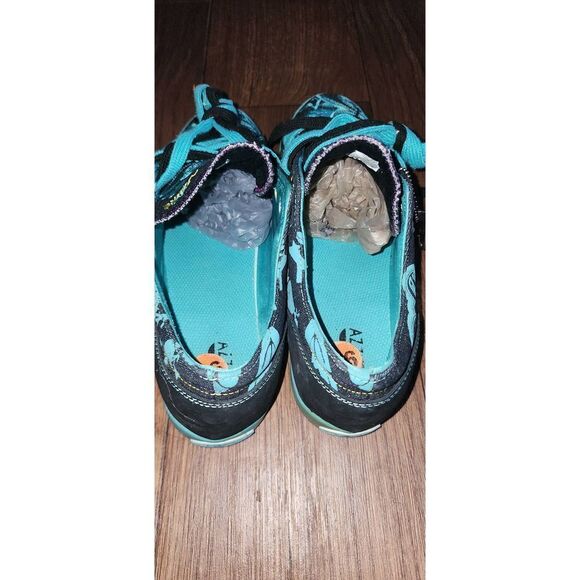 Azzure Denim Tyra Low Top Sneakers - Picture 4 of 8